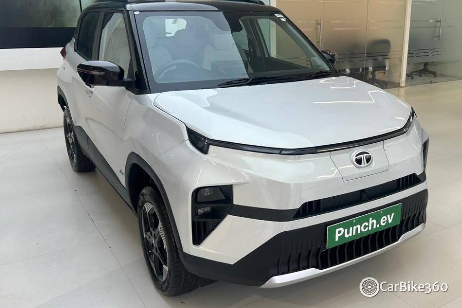 Tata Punch EV Right Front Three Quarter