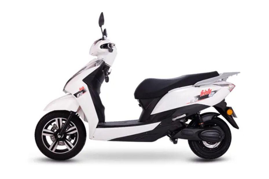 एएमओ इलेक्ट्रिक फिस्टी ईवी - White