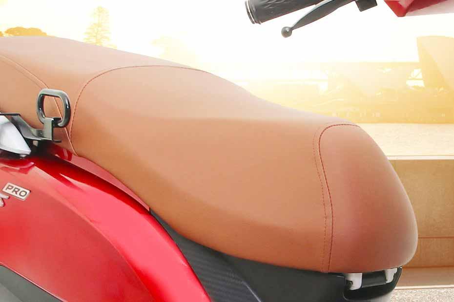 Ampere Magnus Ex Seat