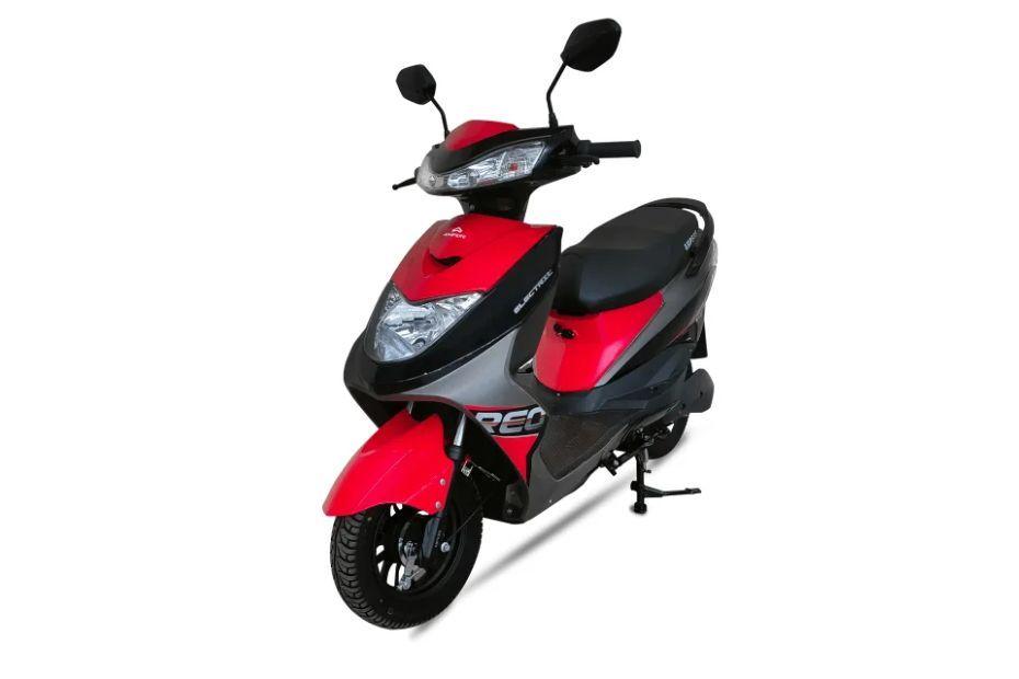 Ampere Reo front left side
