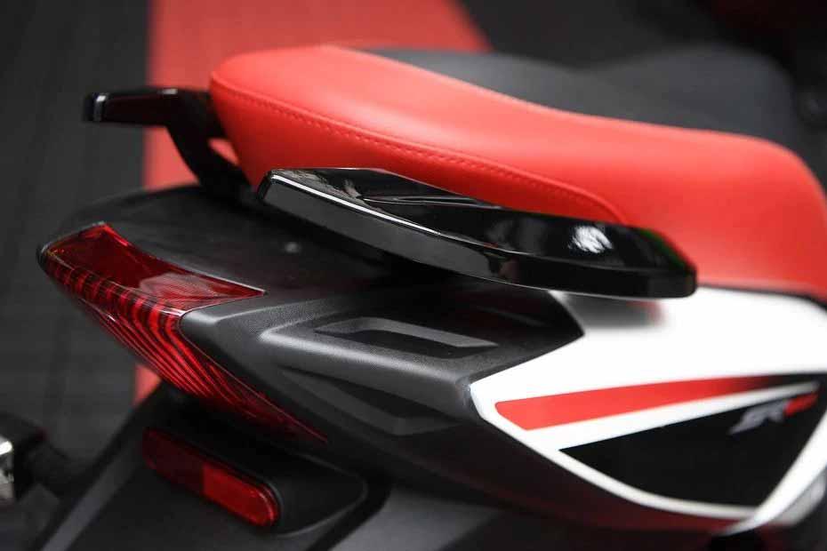 Aprilia SR 150-External Image