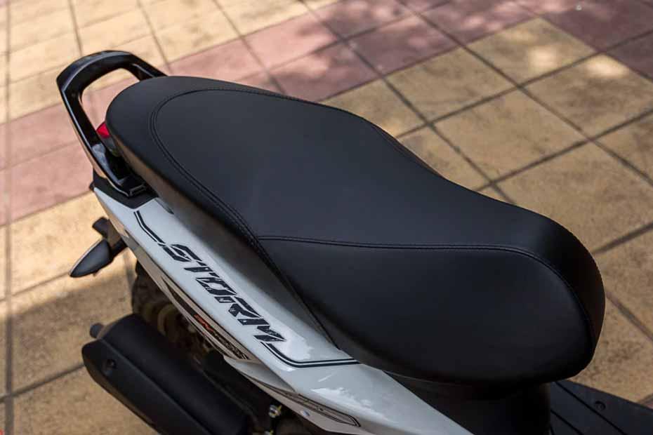 Aprilia Storm 125-External Image