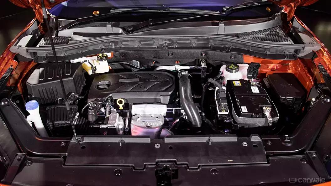 Engine & Performance
