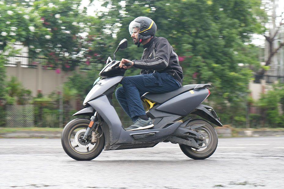 Ather-450X_left-side-view