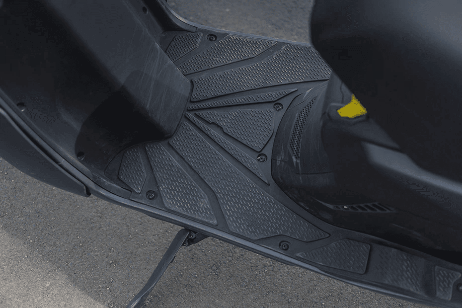 Ather 450X Footrest