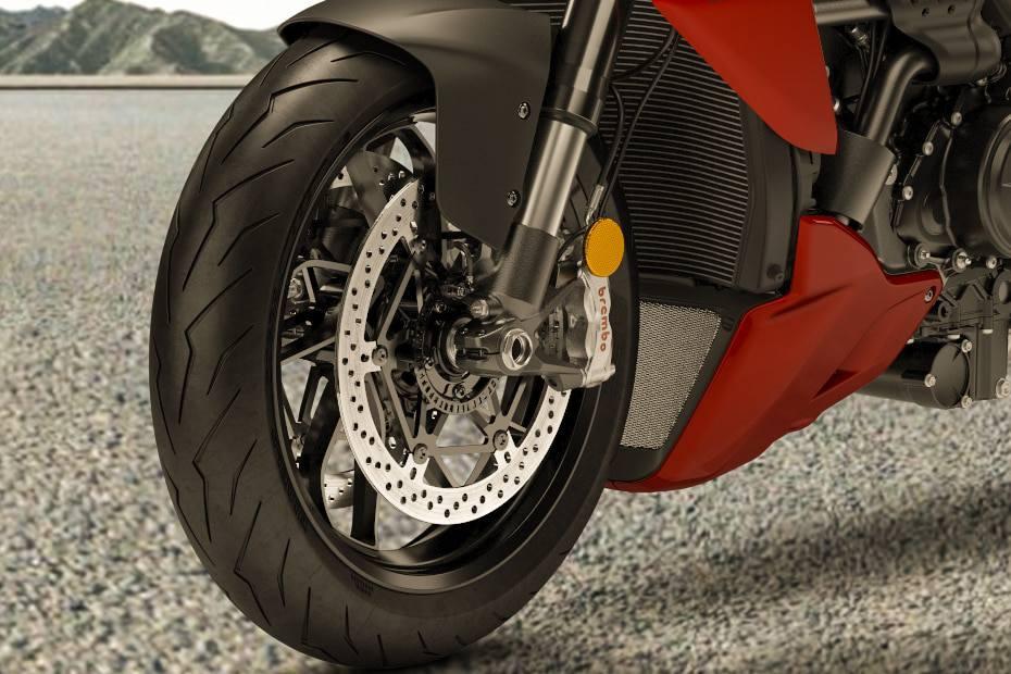 Ducati diavel v4 Front tyre