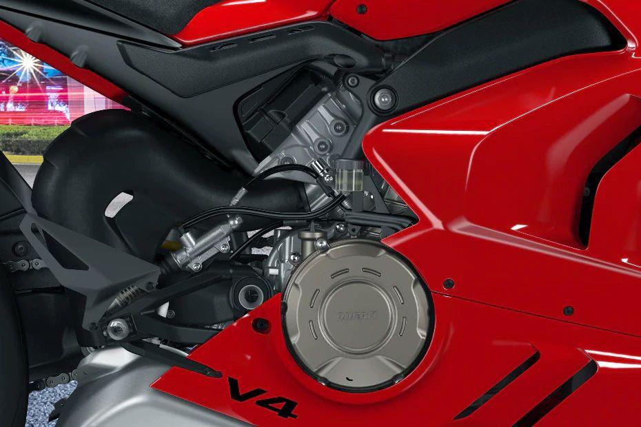 Ducati panigale v4 engine
