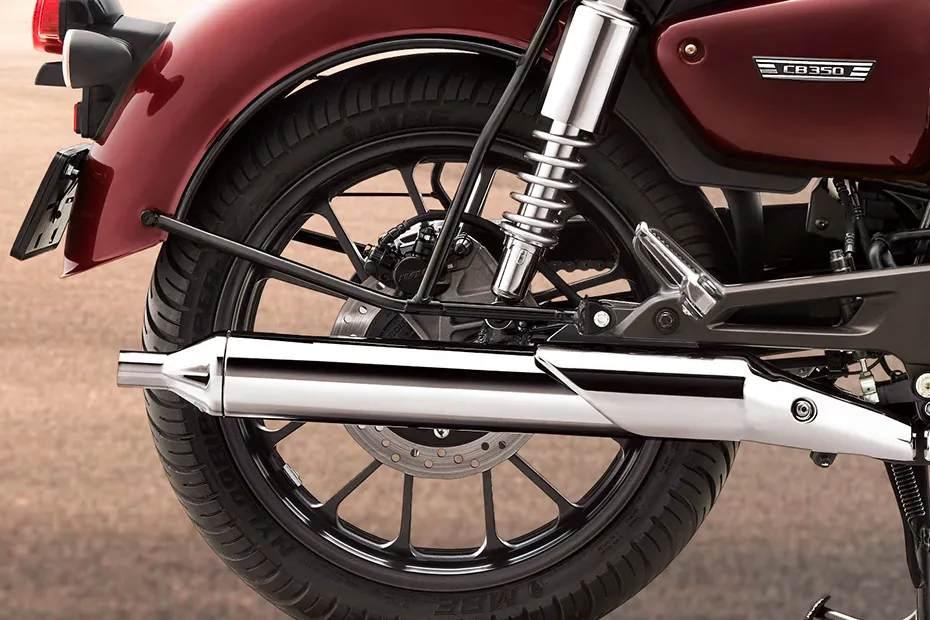 Honda cb350 rear tyre view