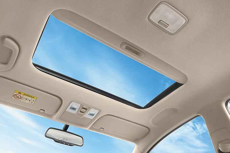 Hyundai Verna Sun Roof/Moon Roof