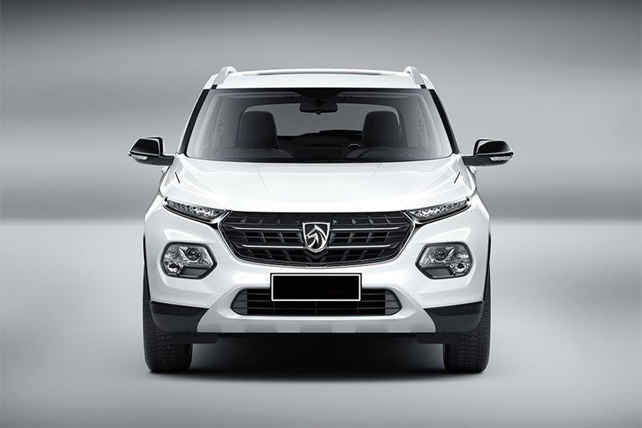 MG Baojun 510 Front View