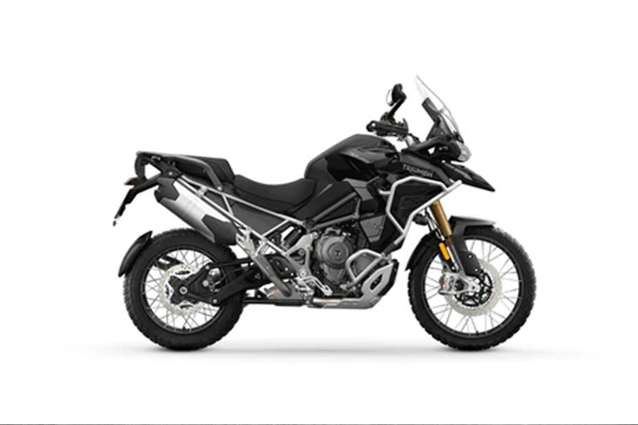 Sapphire black (rally explorer)