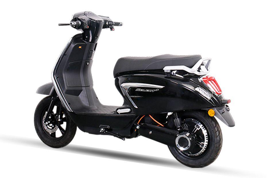 Sokudo-Select-Plus_rear-left-side-view