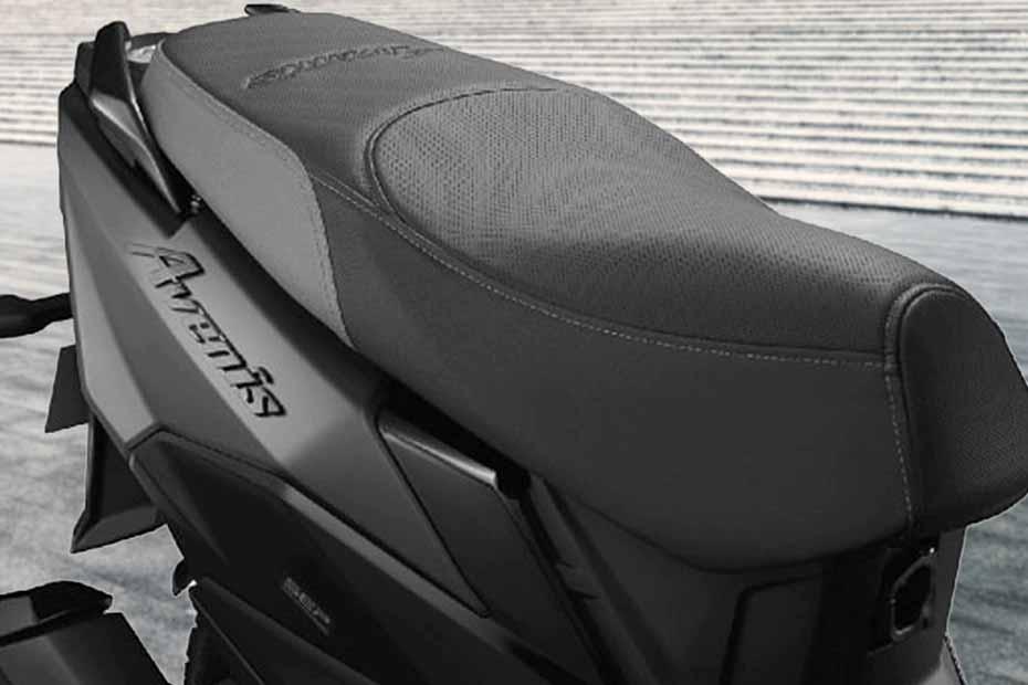 Suzuki Avenis-External Image