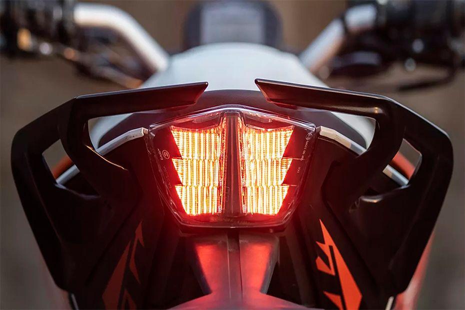 125 duke tail light
