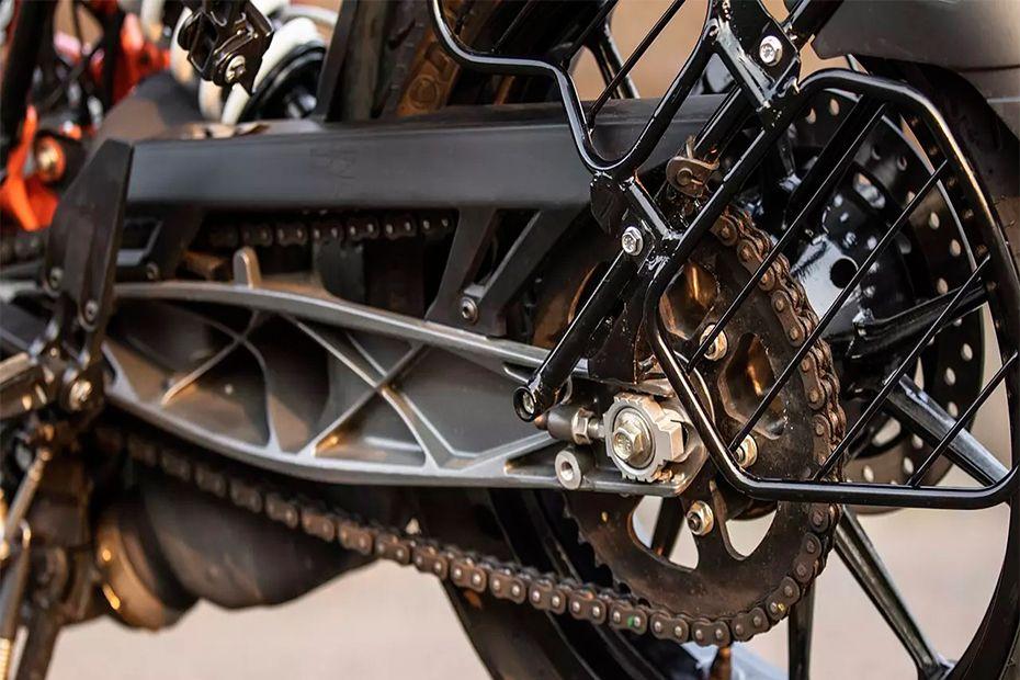 125 duke chain cover