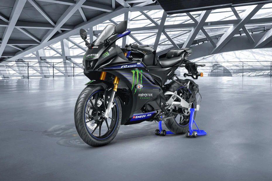 Yamaha r15 v4