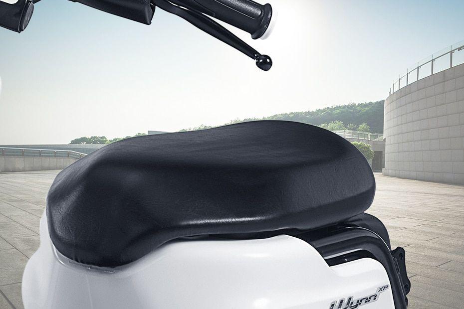 Yulu Wynn Seat
