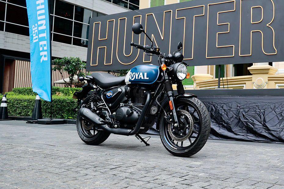Royal enfield hunter 350 front right view