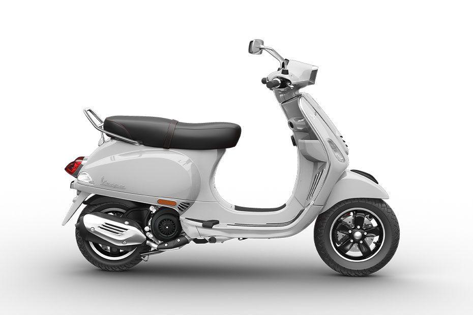 Vespa SXL - Pearl White