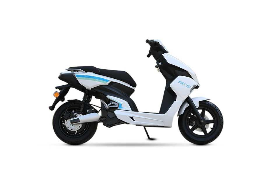 White Carbon Motors GT5 - White