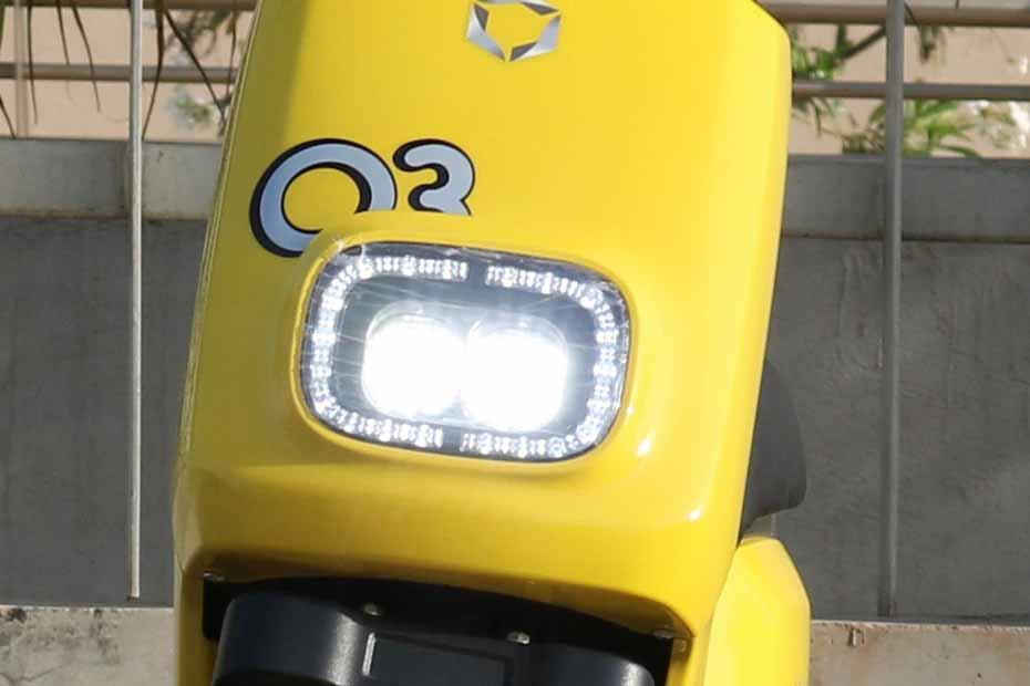 White Carbon Motors O3 Exterior Image