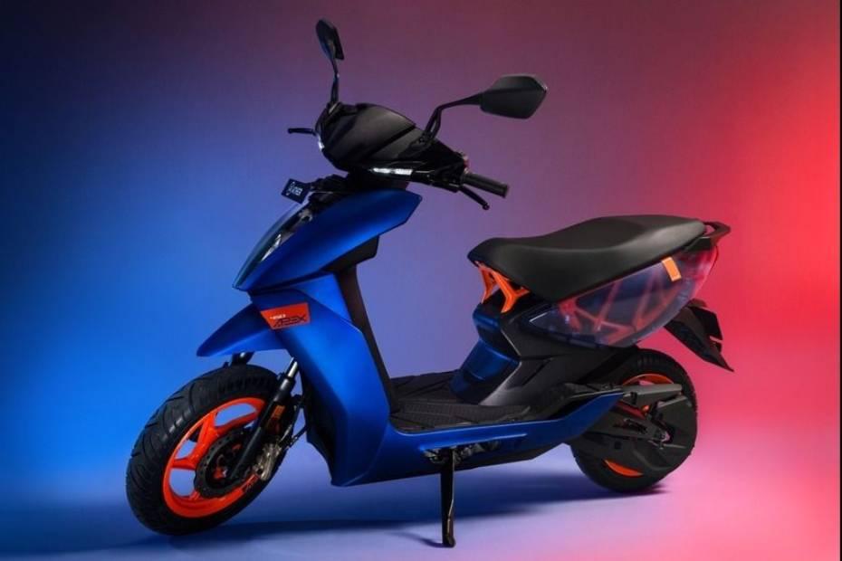 Ather 450 Apex Left Front Three Quarter