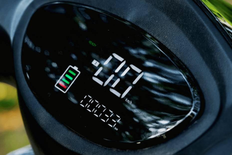 Battre Electric Mobility Love Speedometer