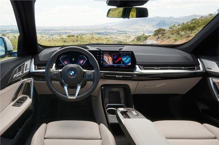 Interior & Features