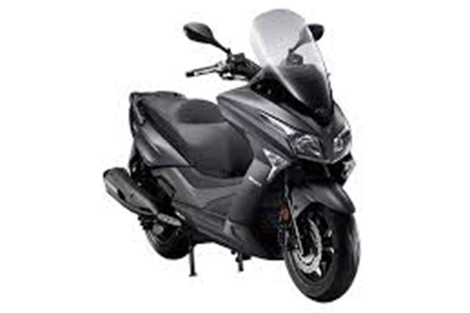 22Kymco X-Town 300i scooters