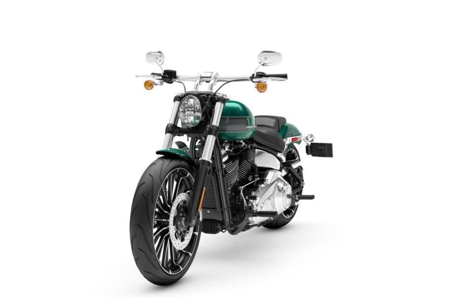 Harley davidson breakout 117 front view