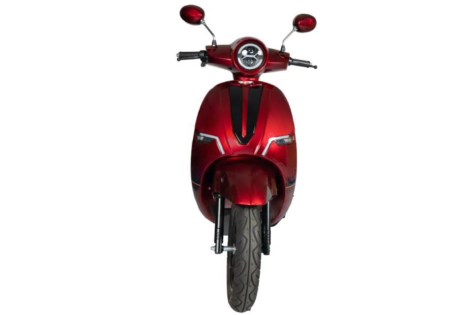 Jhev Motors Alfa R5 Front View