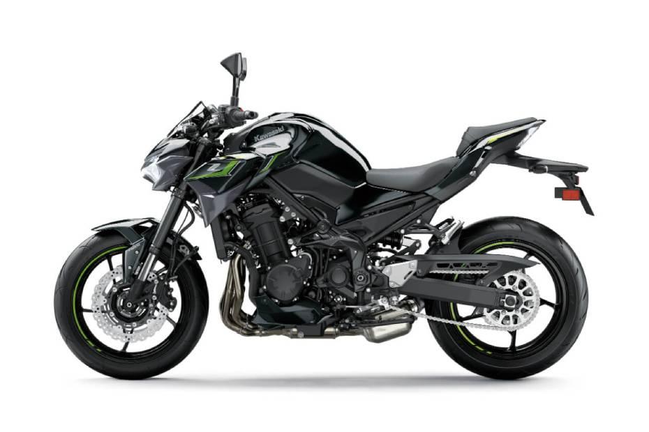 Kawasaki z900 left side view