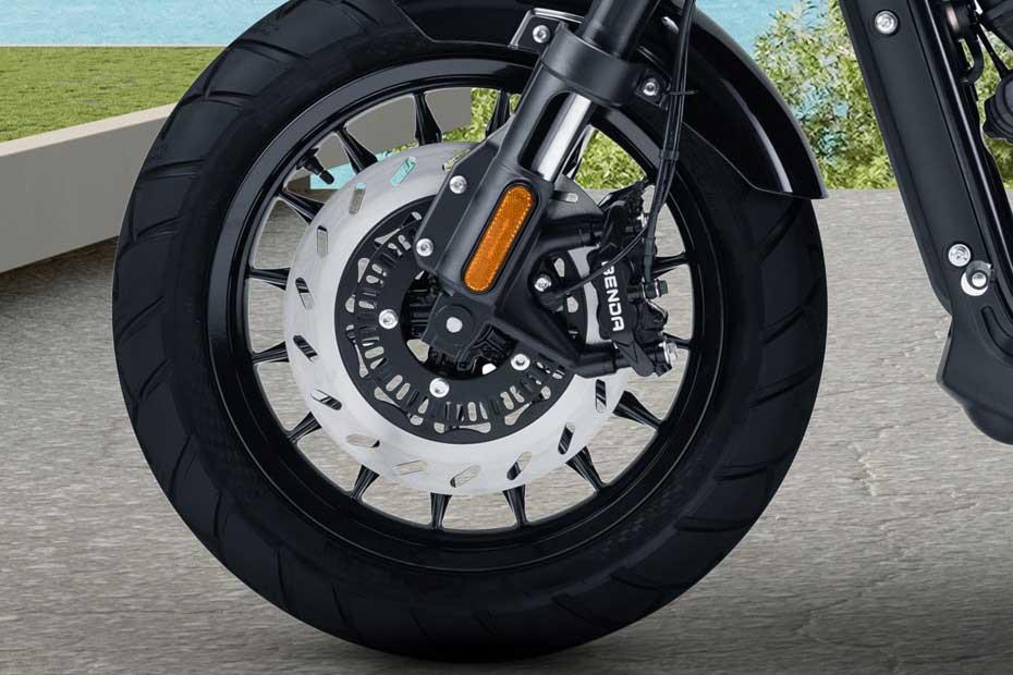 Keeway v302c front tyre