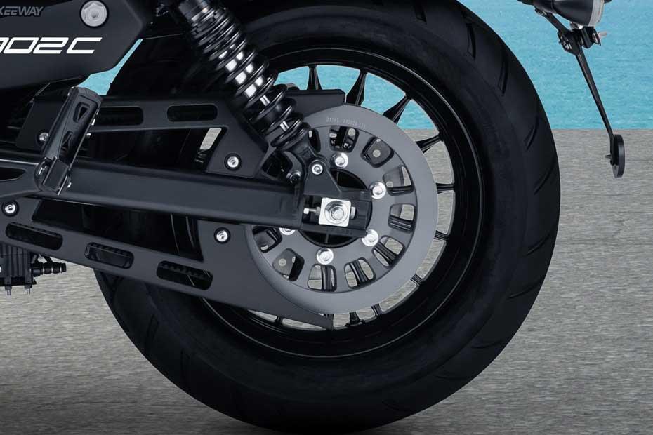Keeway v302c rear tyre