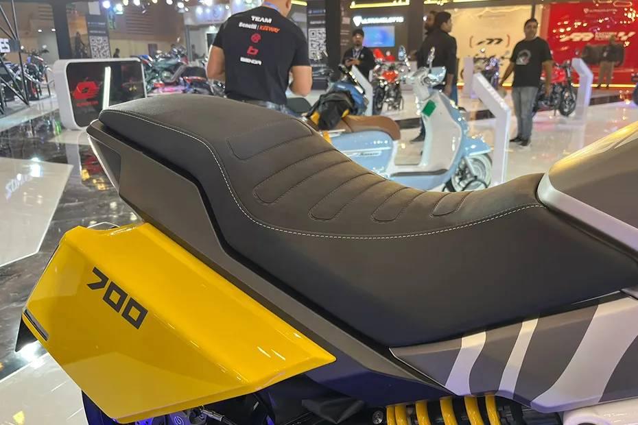 Keeway benda lfs 700 seat