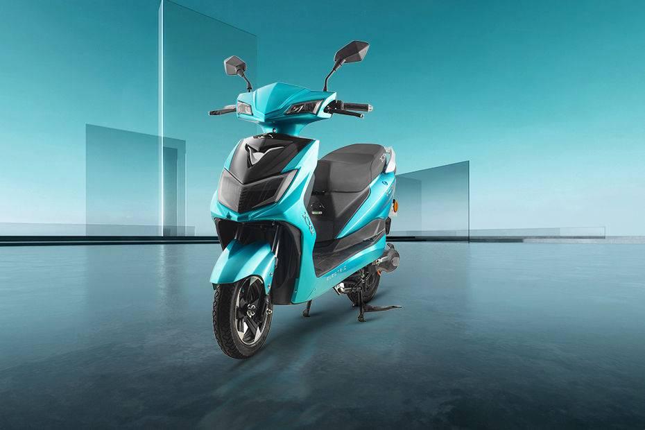 Kinetic Green Zoom Left Side Front View