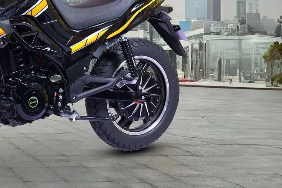 Seeka sseagun rear tyre