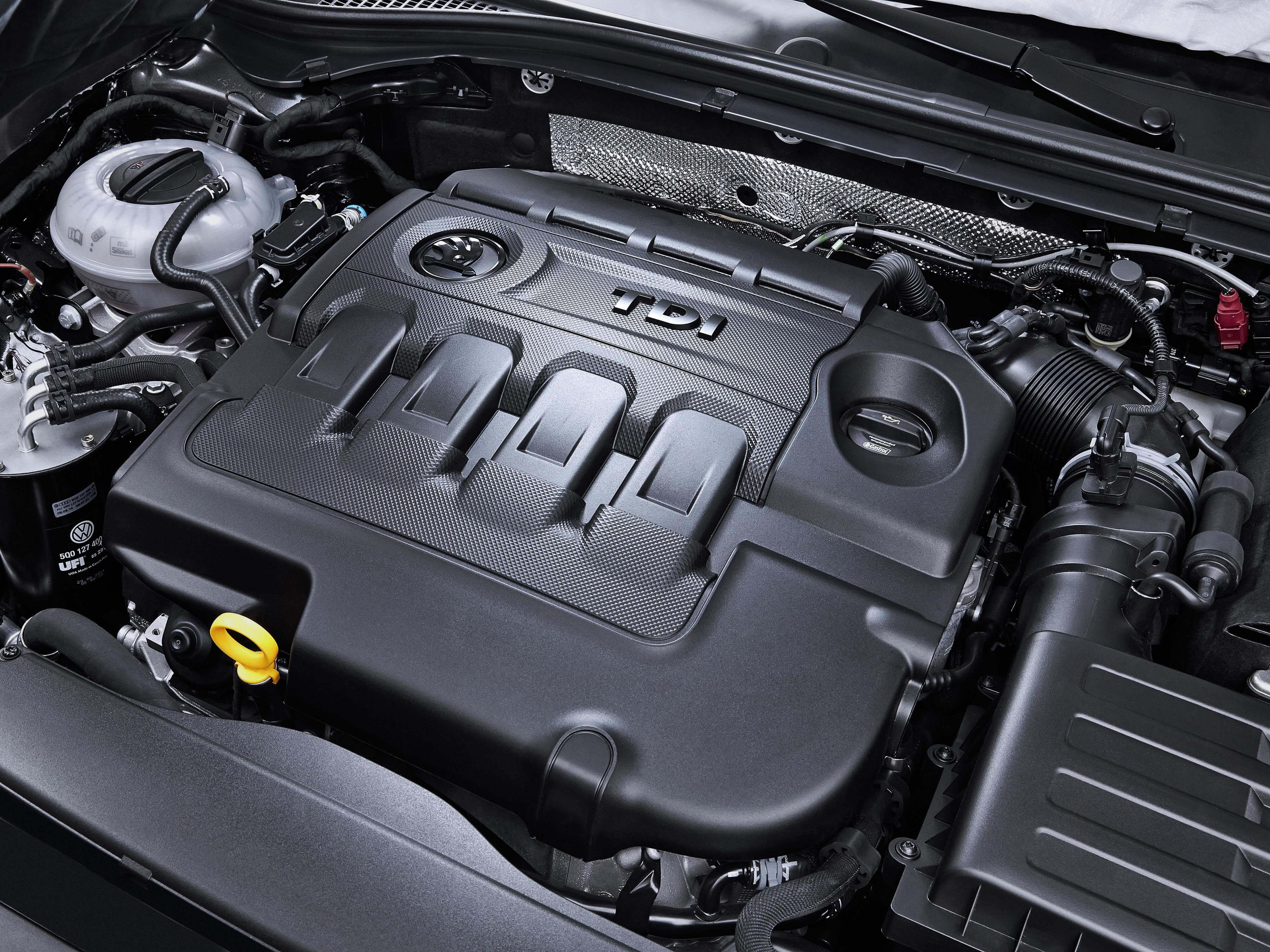 Engine & Performance