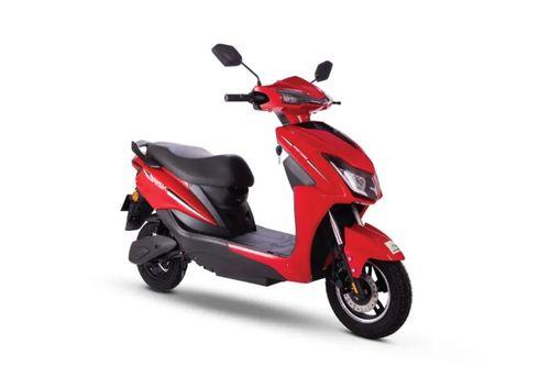 एएमओ इलेक्ट्रिक ब्रिस्क scooters