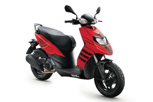 Aprilia SR Storm scooters