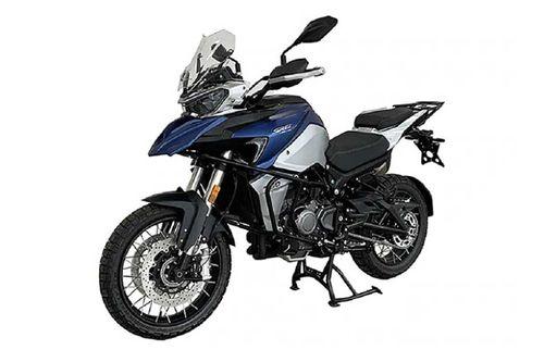 Benelli TRK 800 bikes