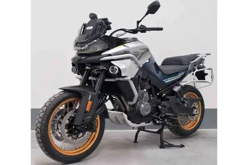 CFMoto MT800 bikes
