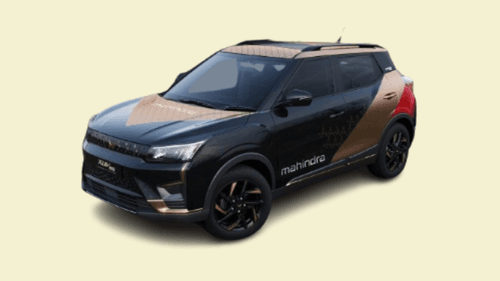 Mahindra XUV400 Pro: ड्यूल 10.25" स्क्रीन, रियर AC वेंट जल्द आ रहे हैं!