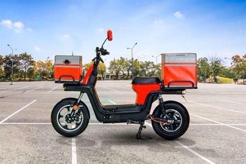 Evtric Motors Connect scooters