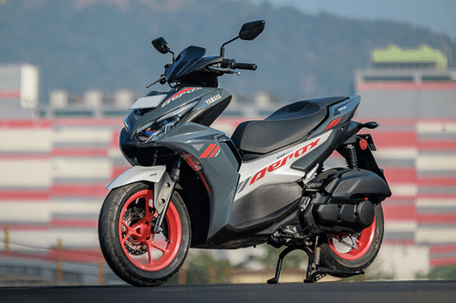 Yamaha Aerox 155 bikes