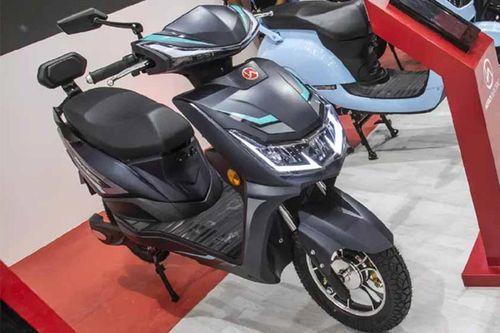 Hero Electric AE-29 scooters