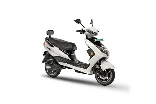 आईवूमी एस1 scooters