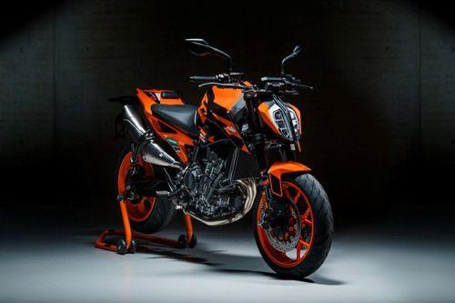 KTM Duke 990 bikes