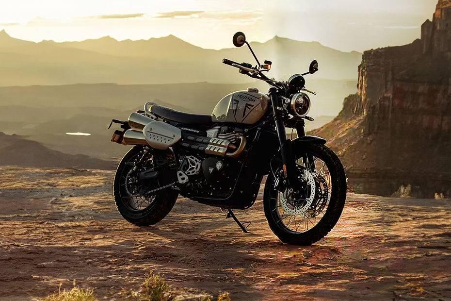 Triumph scrambler 1200 x right side view
