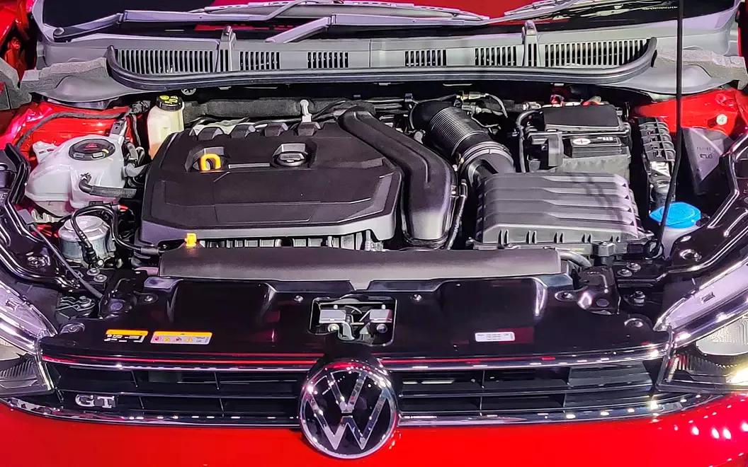 Engine & Performance